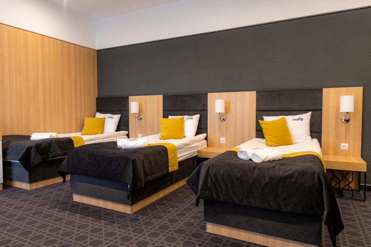 Hotel Nad Czernica Czarne  Esterno foto
